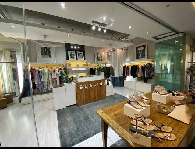 31M² RETAIL TO LET IN DE WATERKANT